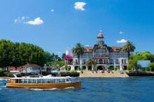 Tigre boat tour